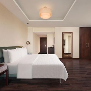 Superior Corner King Room
